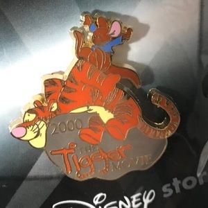 Disney Pin 100 Years Dreams #49 The Tigger Movie
